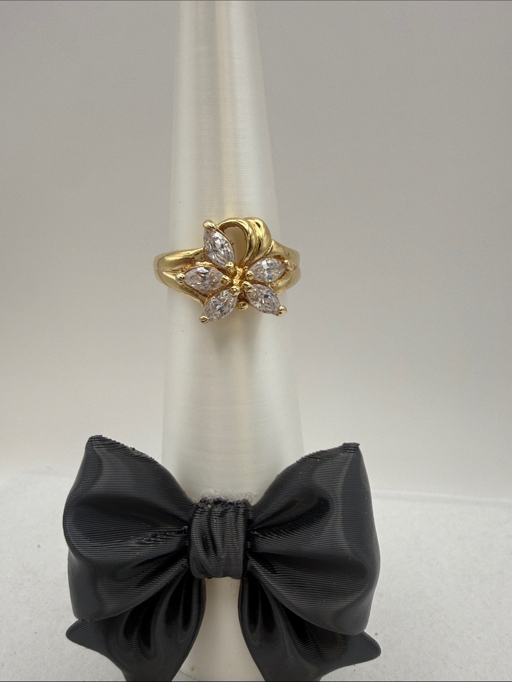 VINTAGE RING SIZE 7